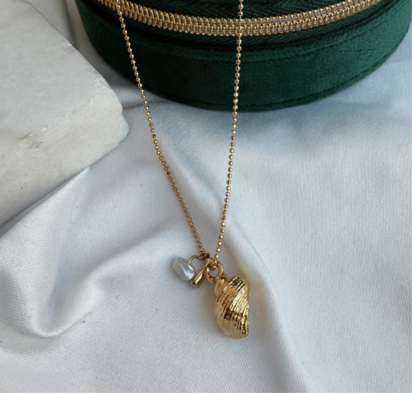 Collar caracol 3