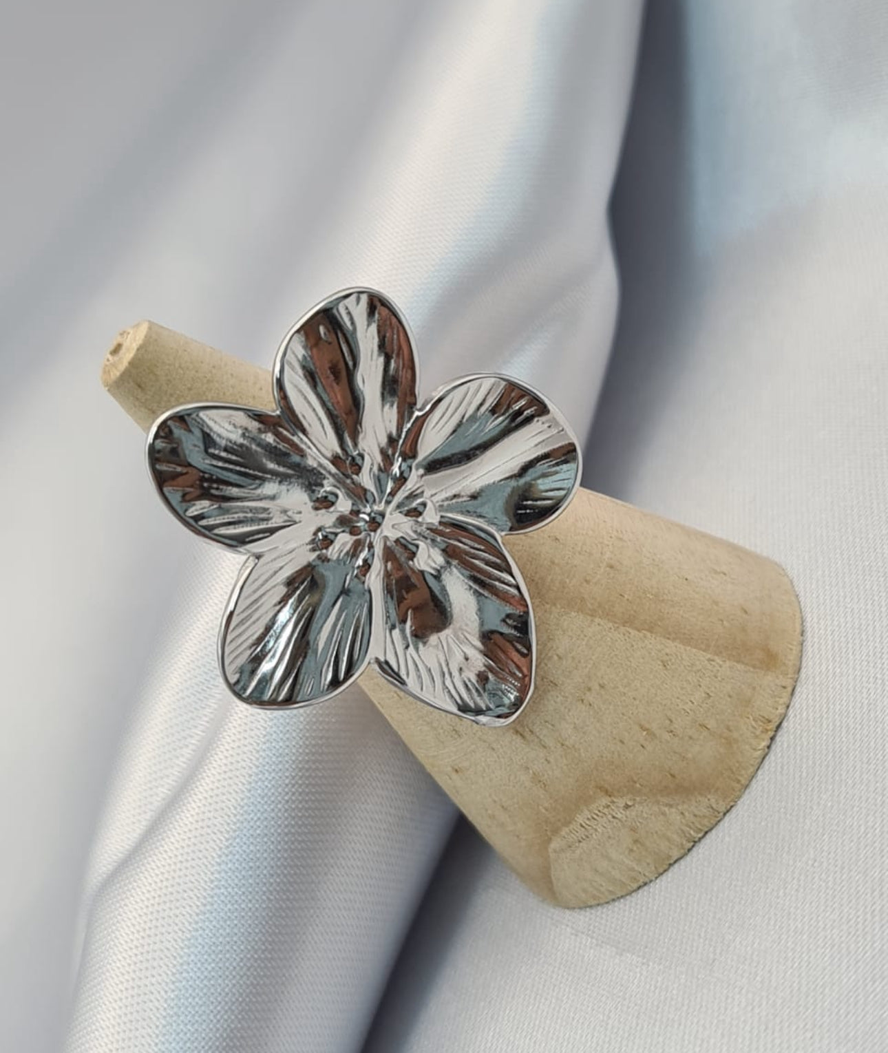 Anillo flor