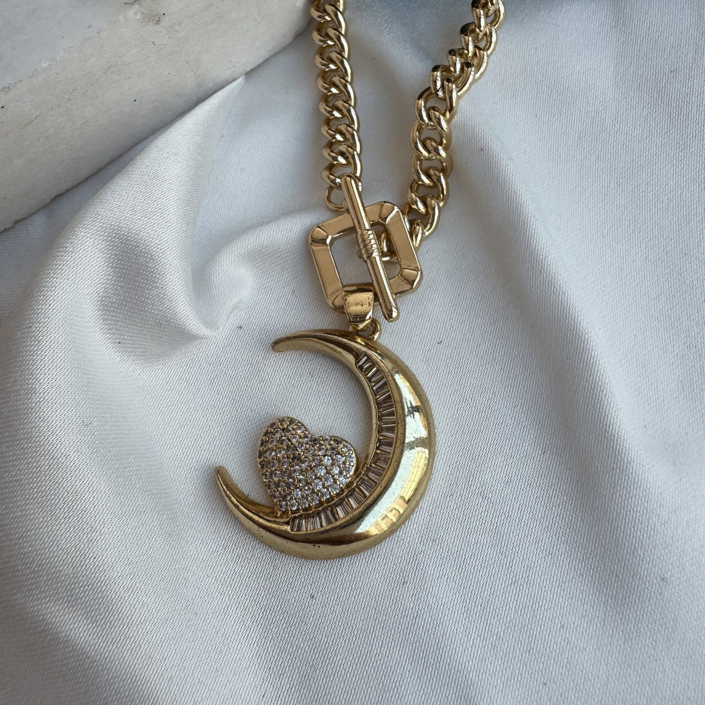 Collar Luna corazón