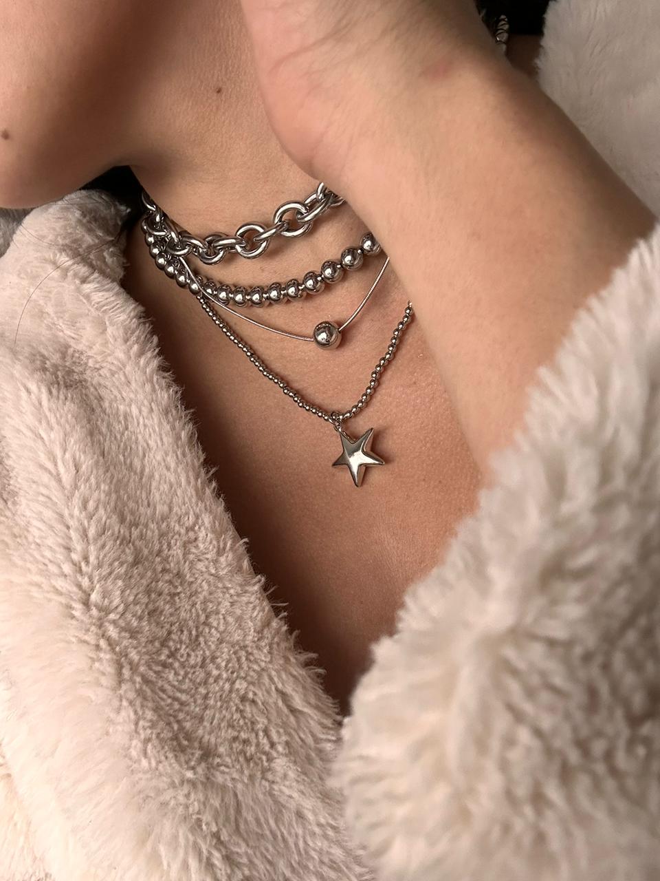 Collar balín estrella
