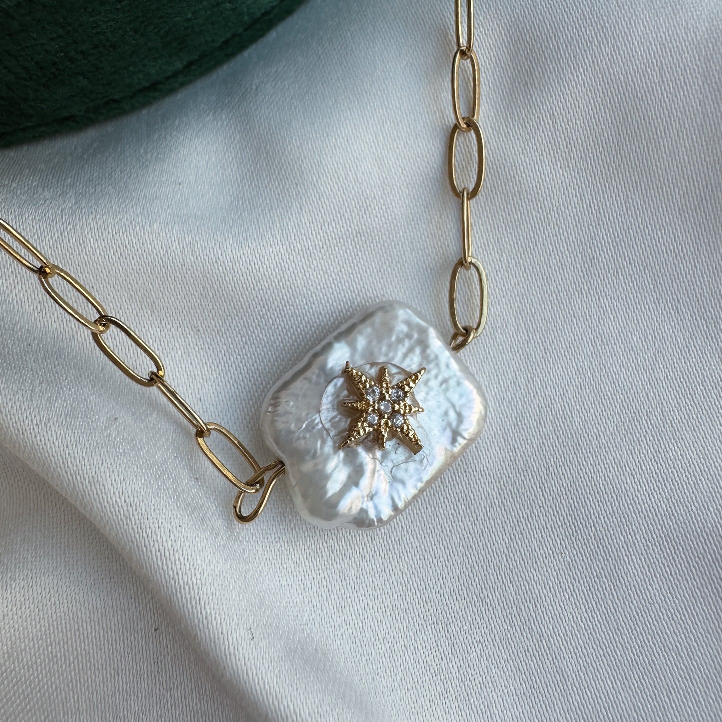Collar perla star