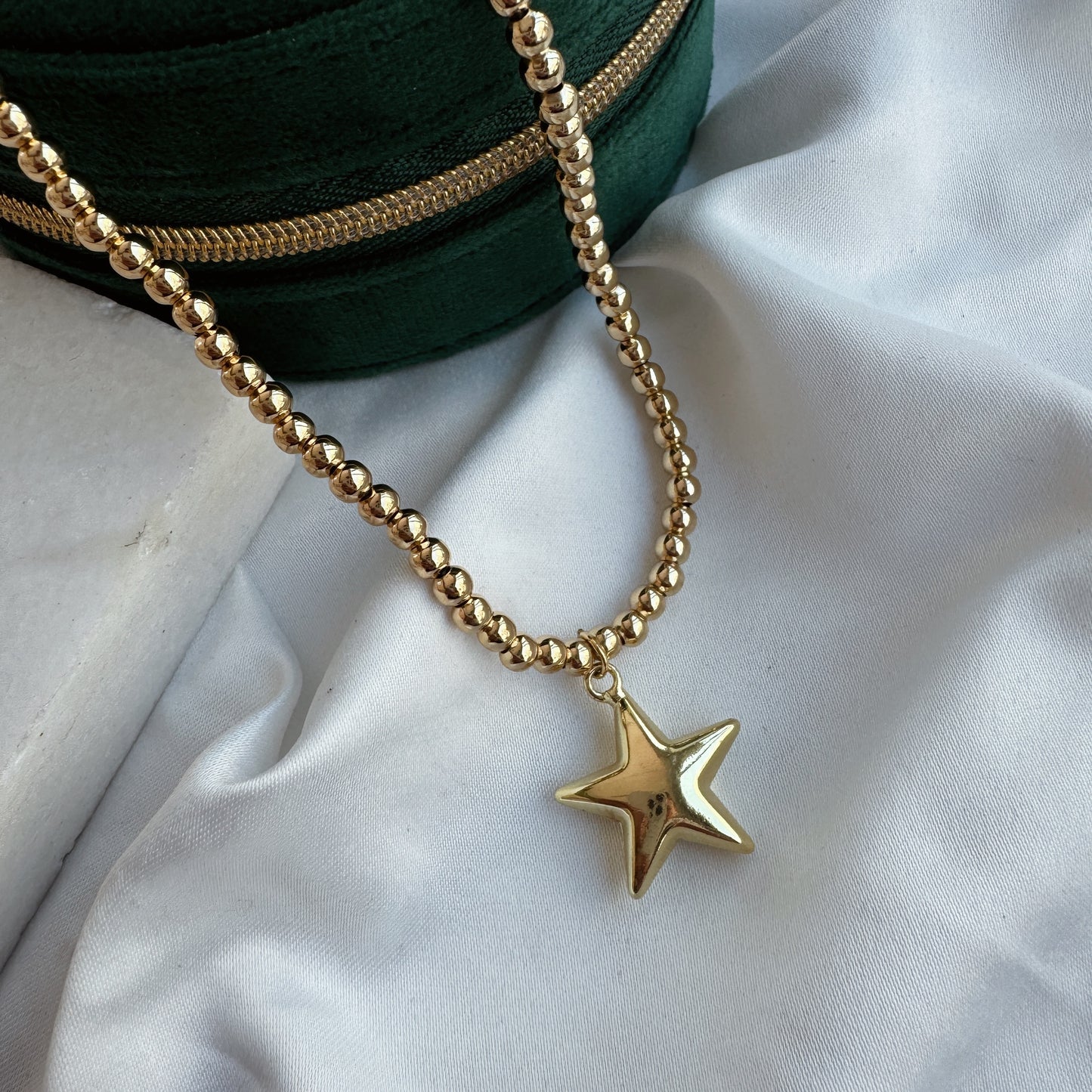 Collar balín estrella