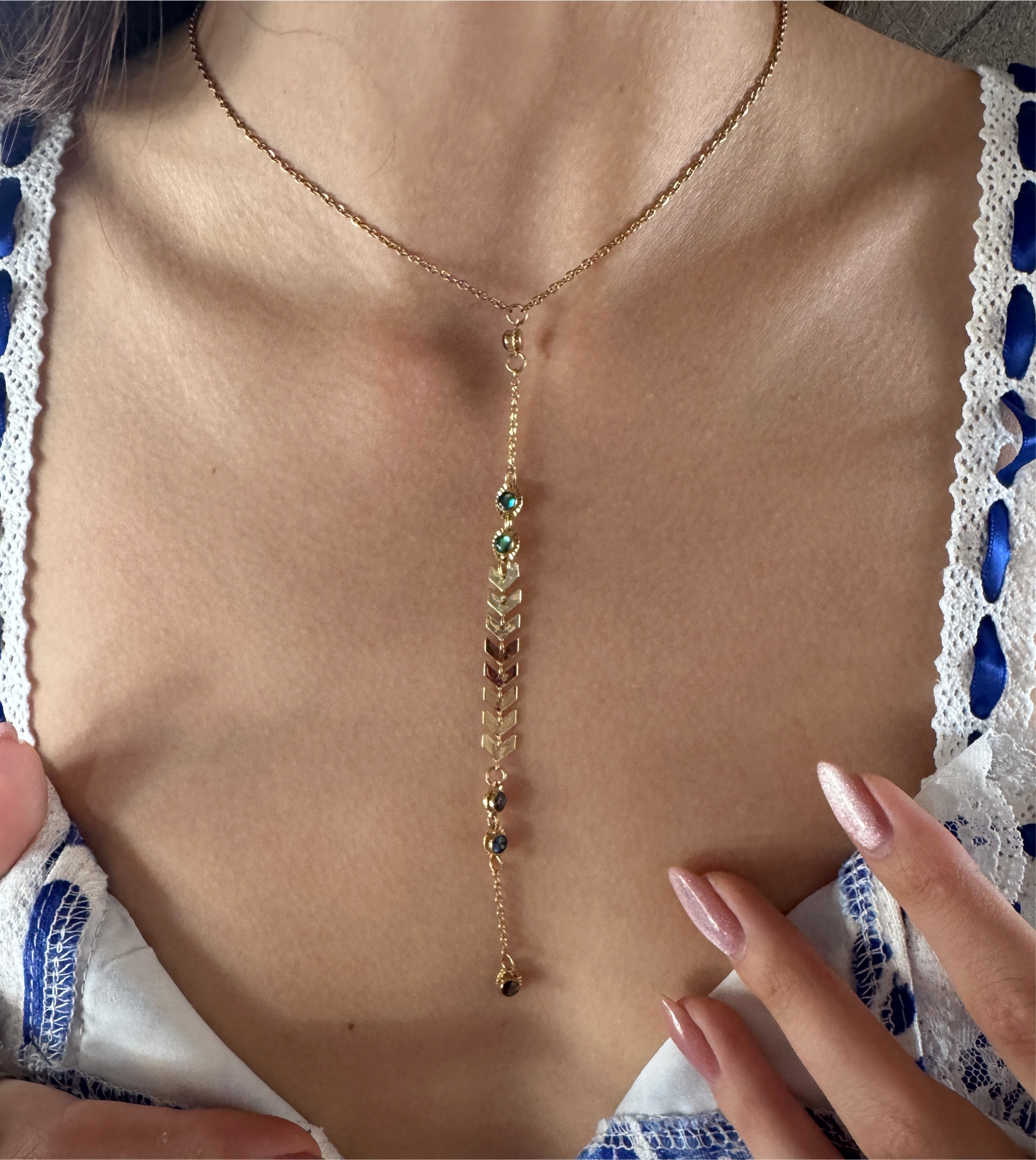 Collar abulon colgante