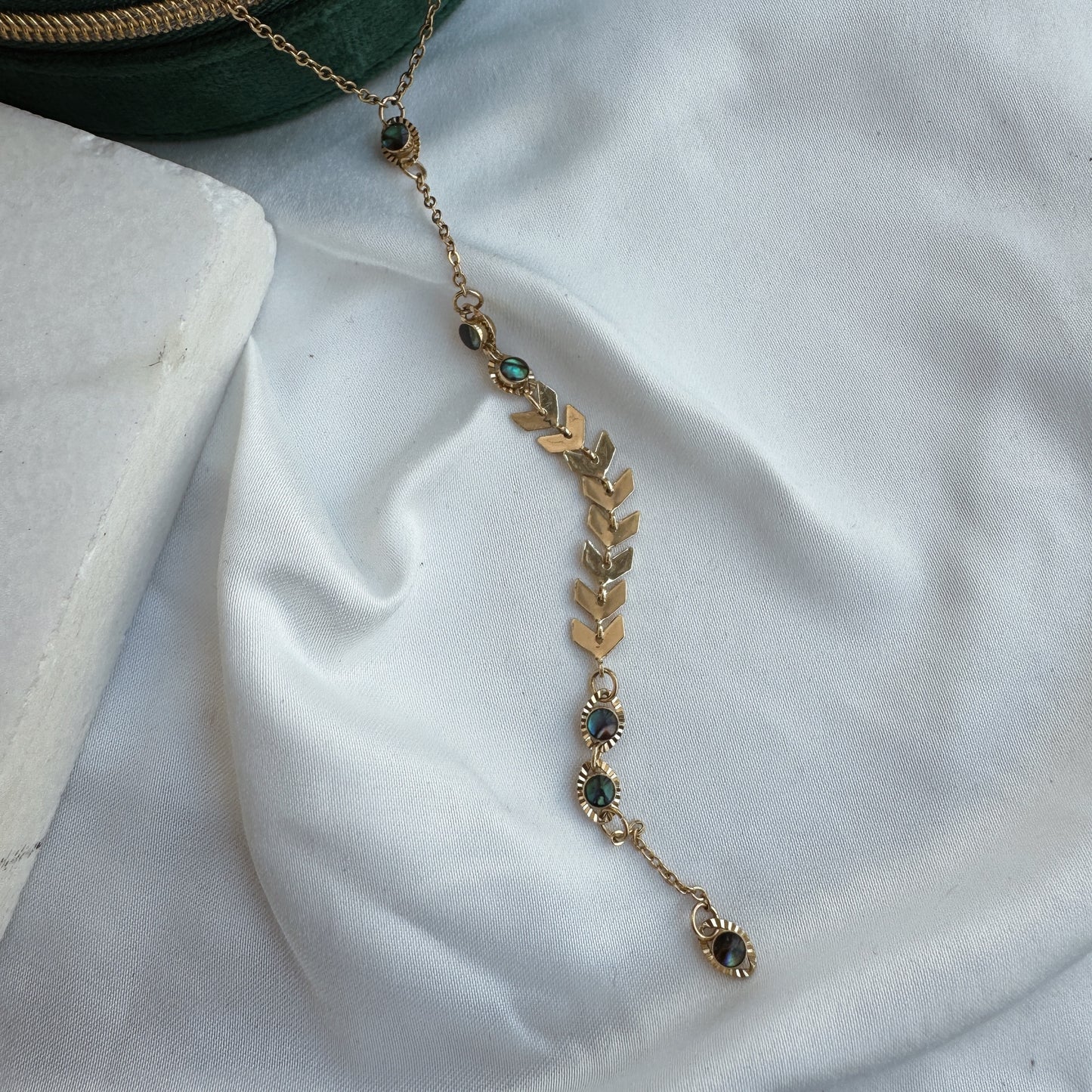 Collar abulon colgante