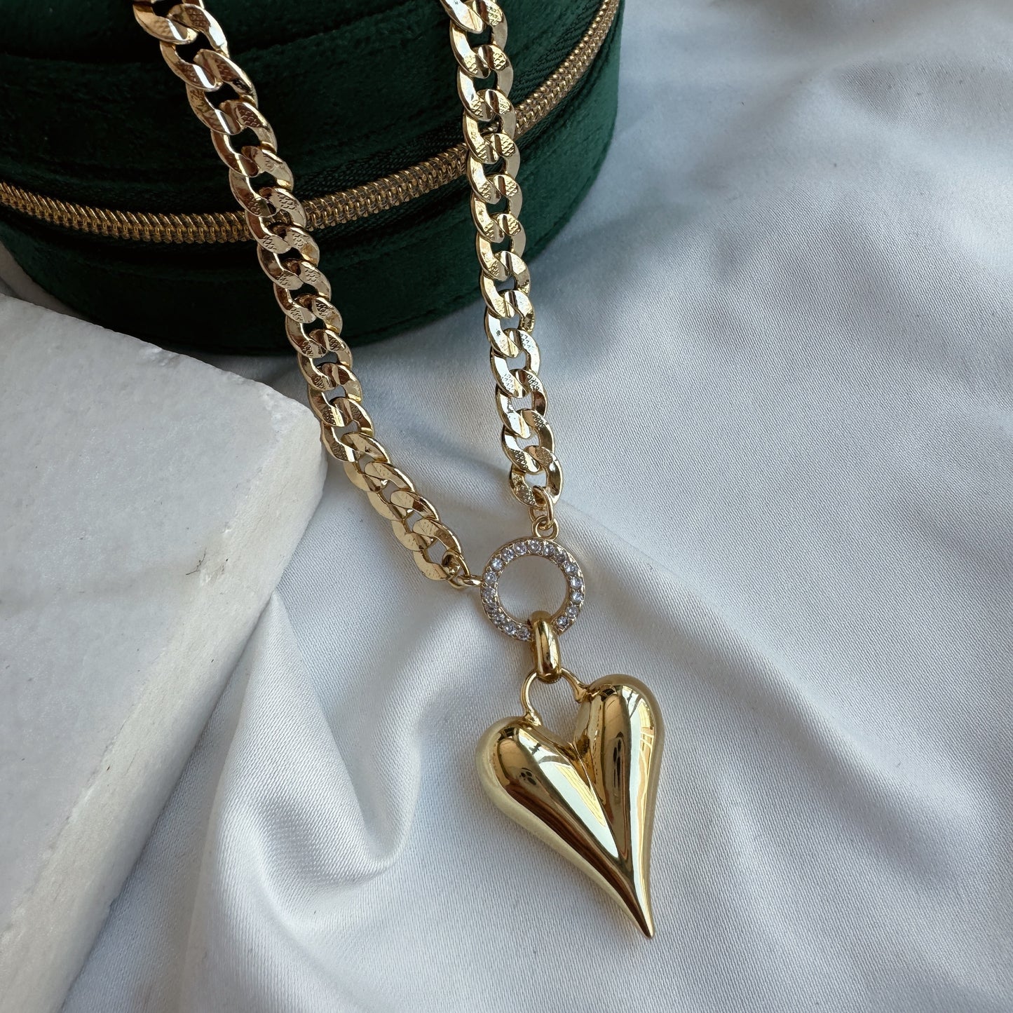 Collar corazón máximo