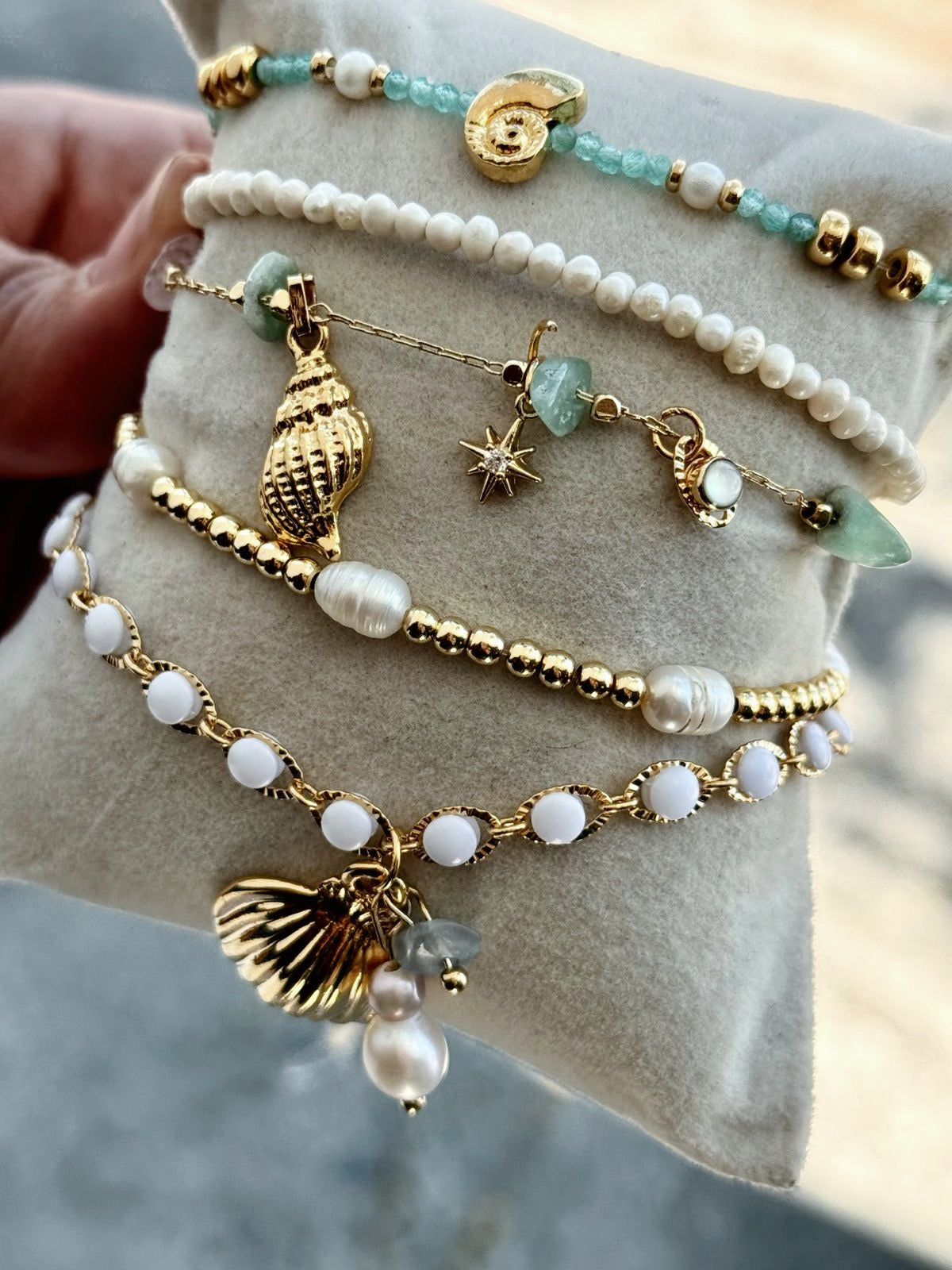 Pulsera piedras y mar