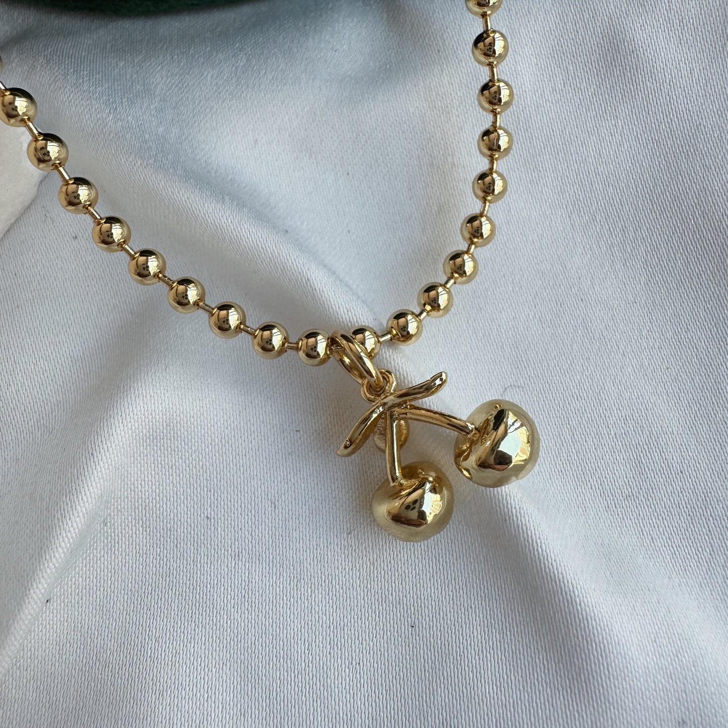 Collar cereza