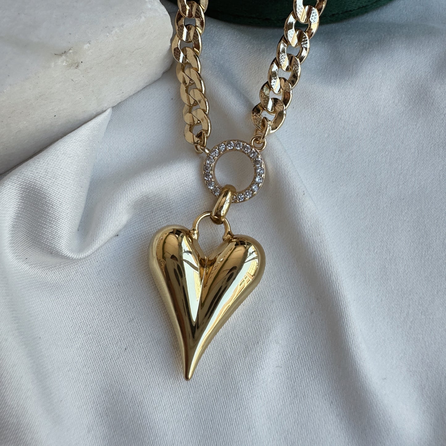 Collar corazón máximo