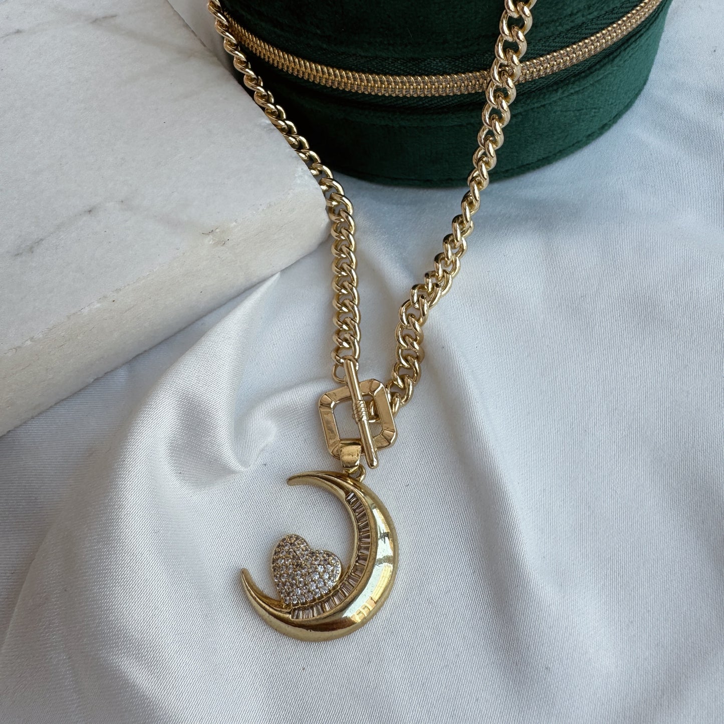 Collar Luna corazón