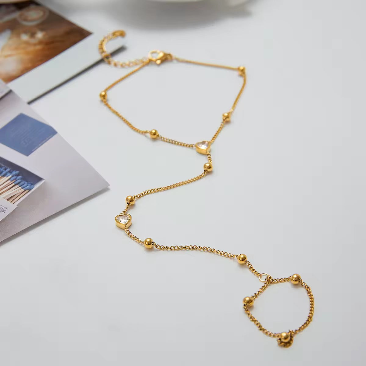 Hand bracelet corazon