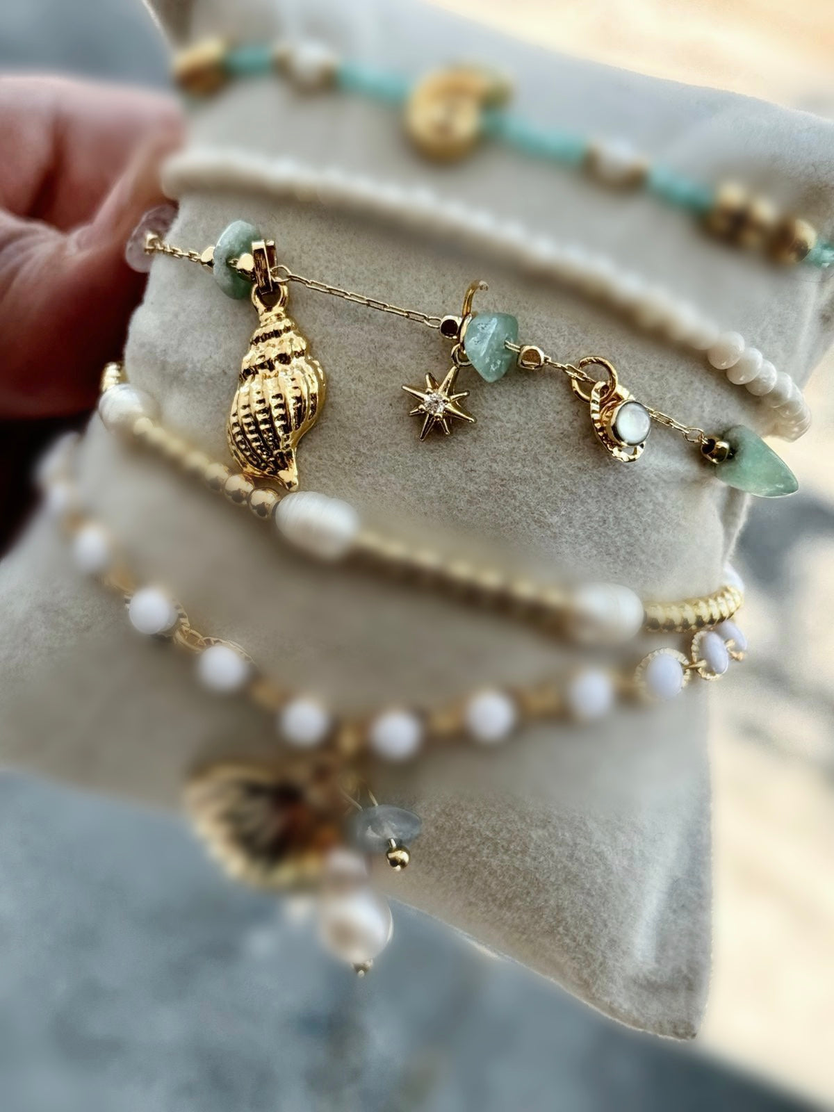 Pulsera piedras y mar