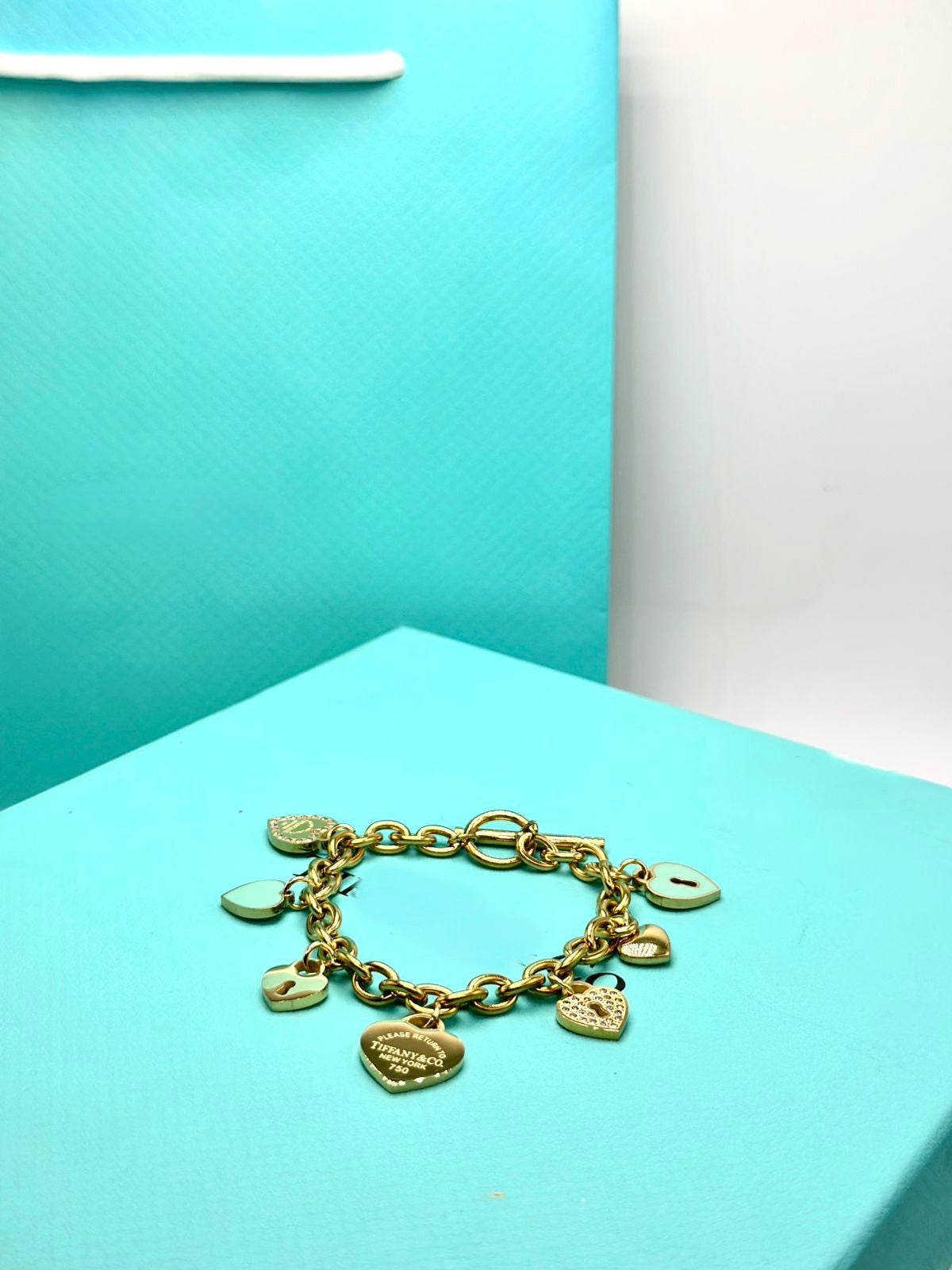 Pulsera tif dijes