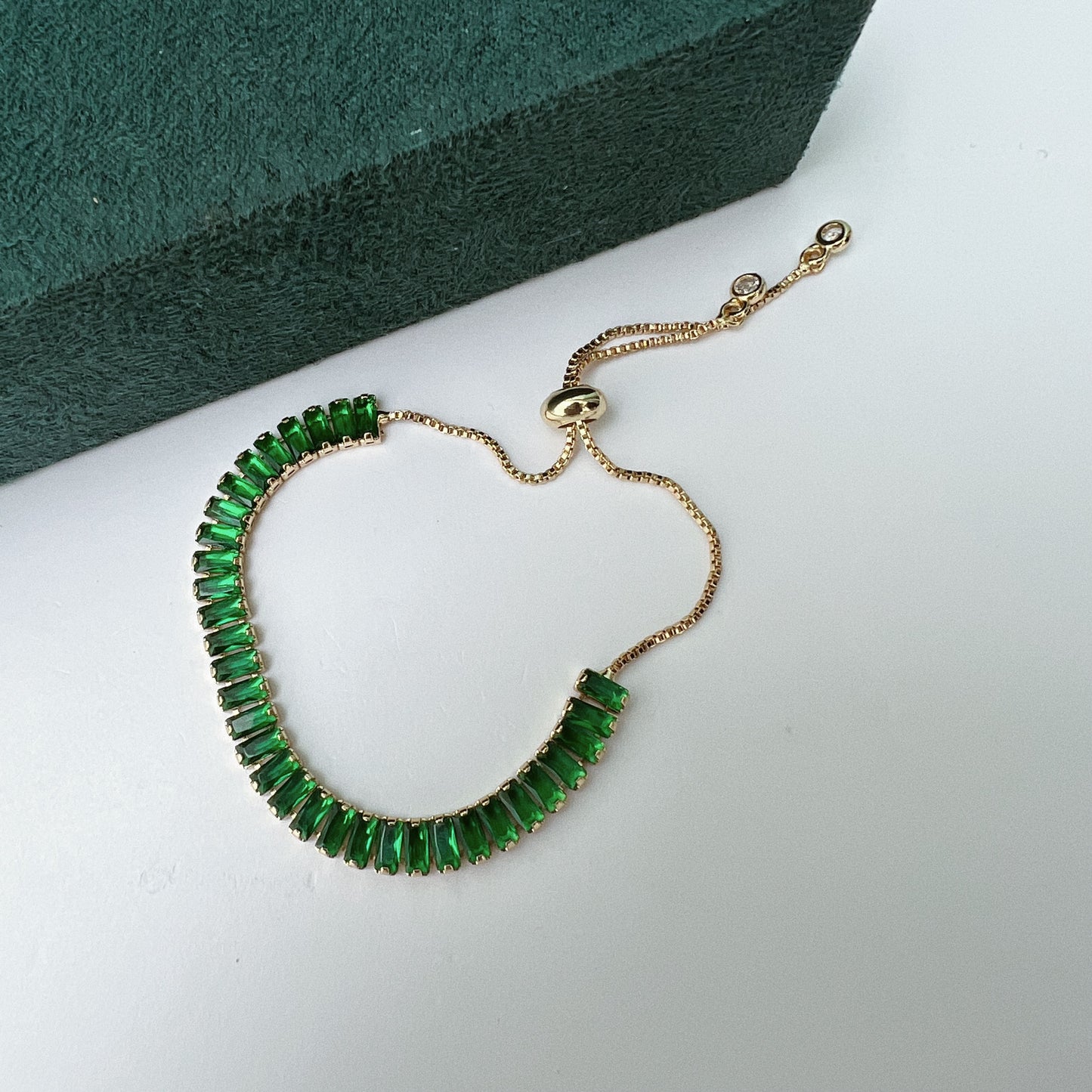 Pulsera circonias gruesa