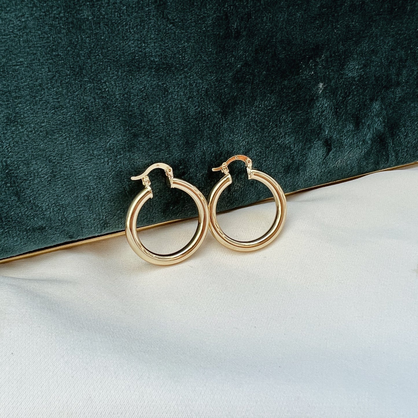 Arracada tubular chica