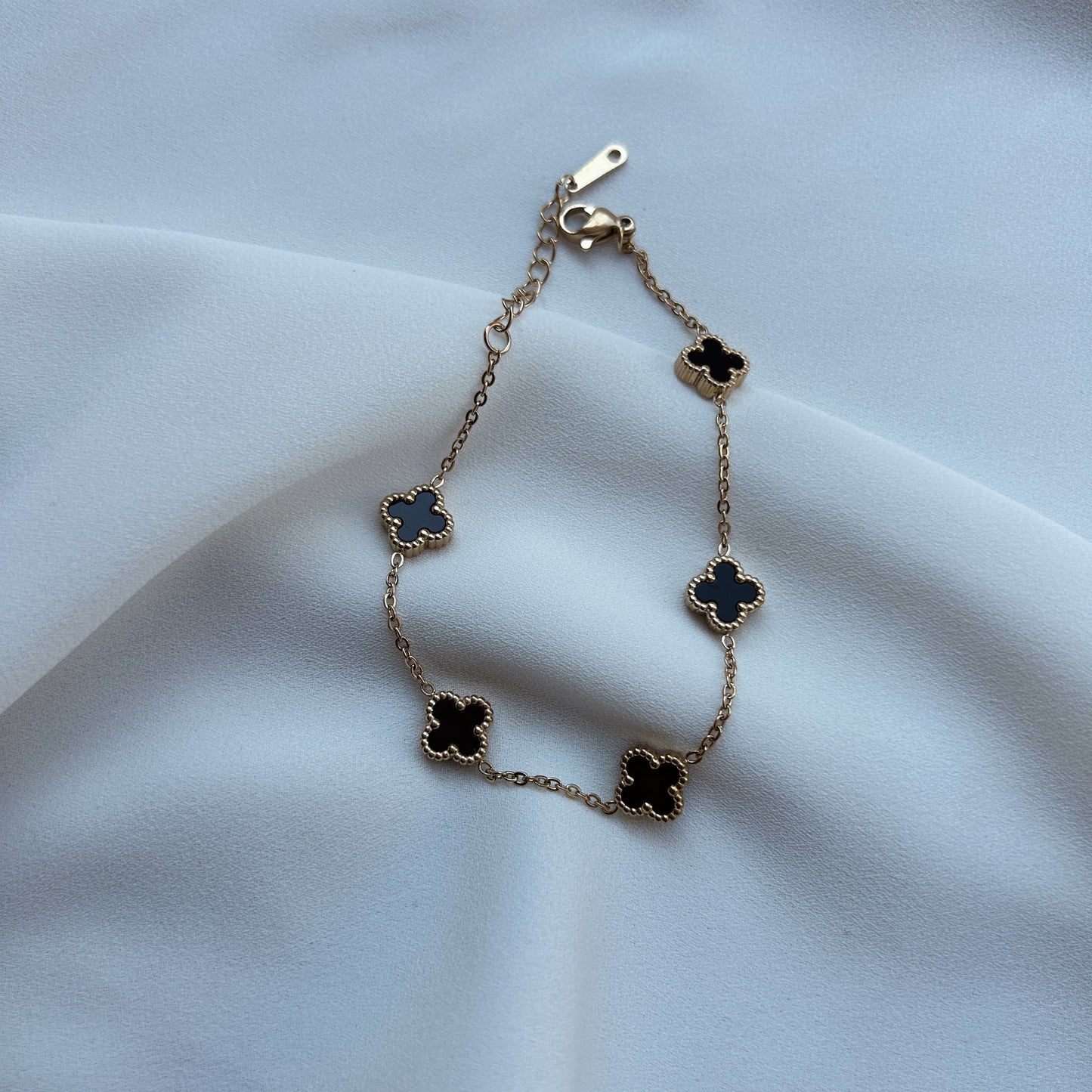 Pulsera trébol colores