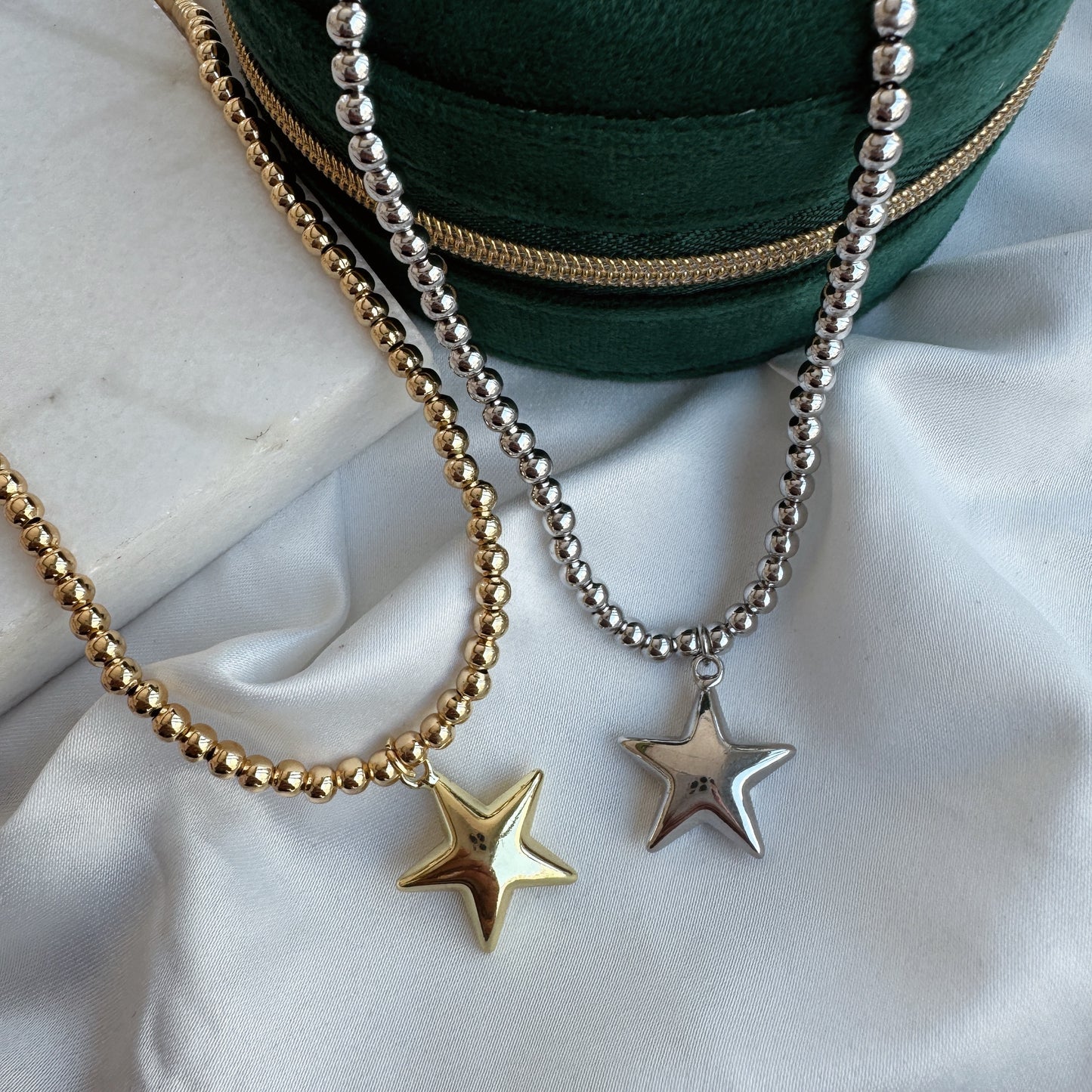 Collar balín estrella