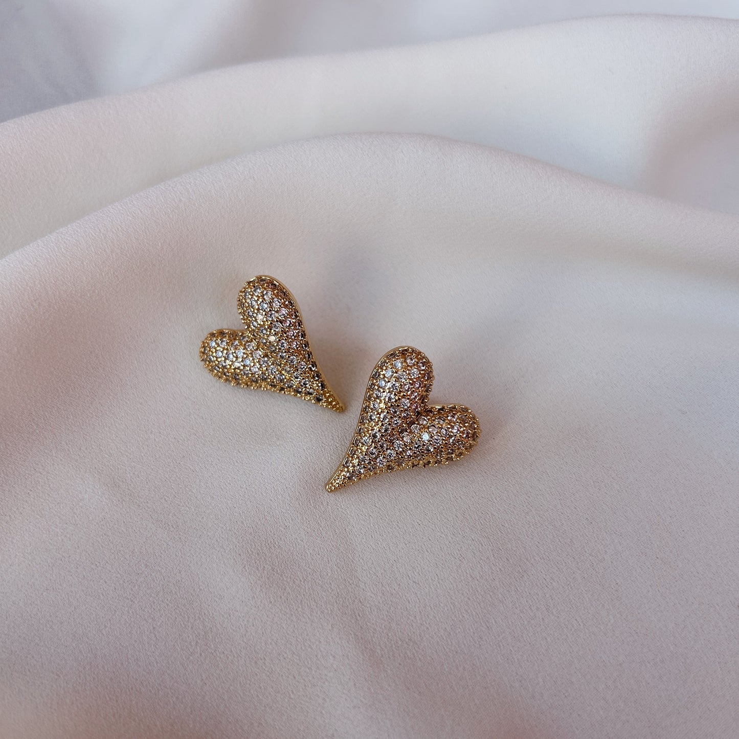 Aretes corazón circonias