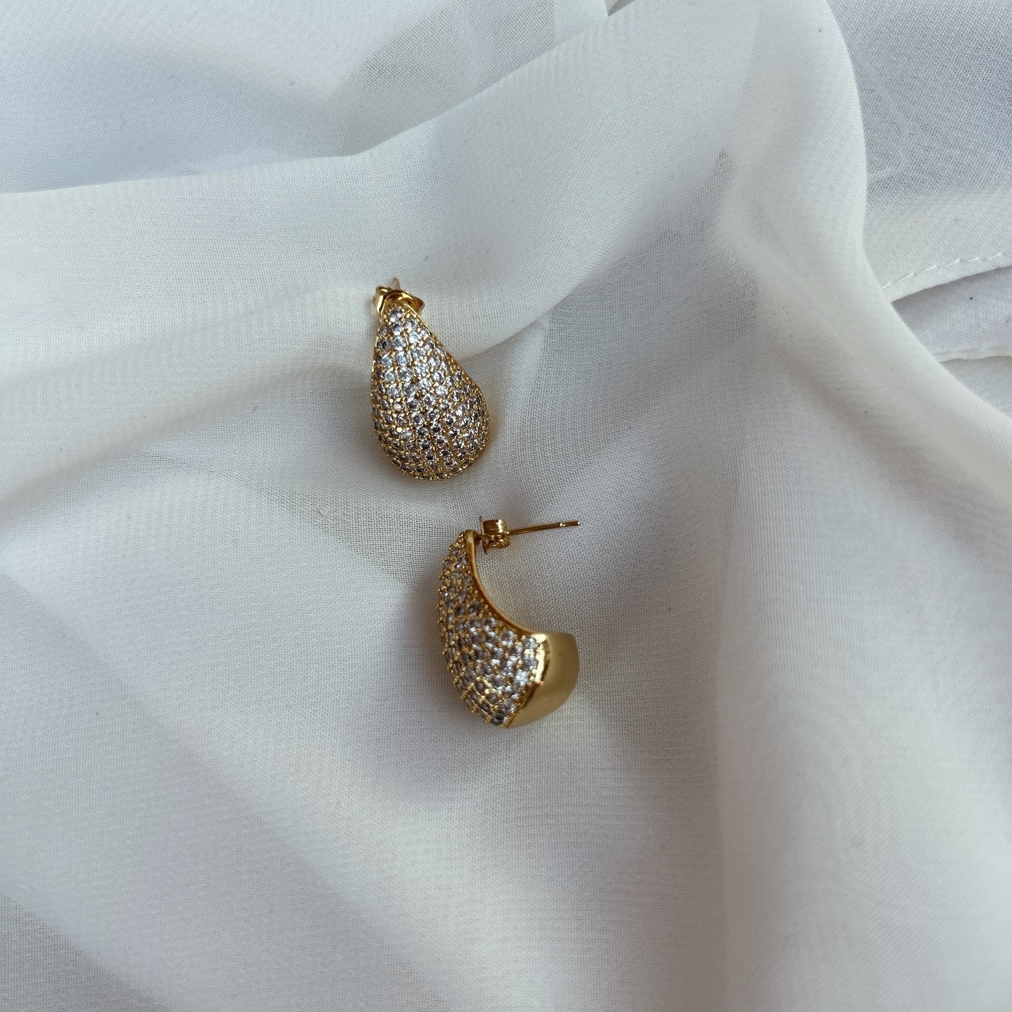 Arete gota circonias