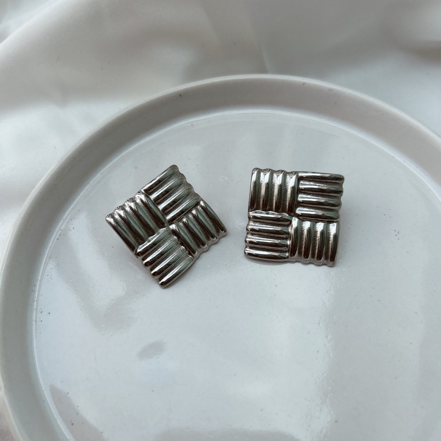 Aretes cuadro mármol