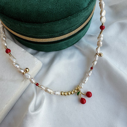 Collar perla y cereza chico