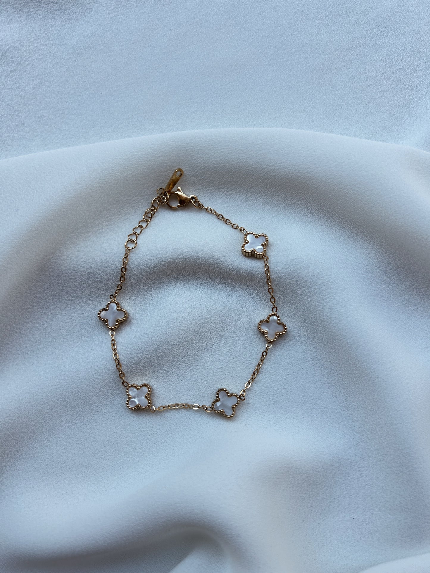 Pulsera trébol colores