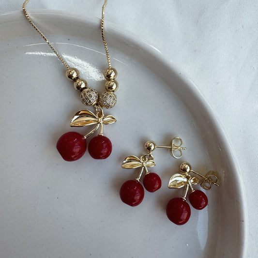 Conjunto cereza y bolitas