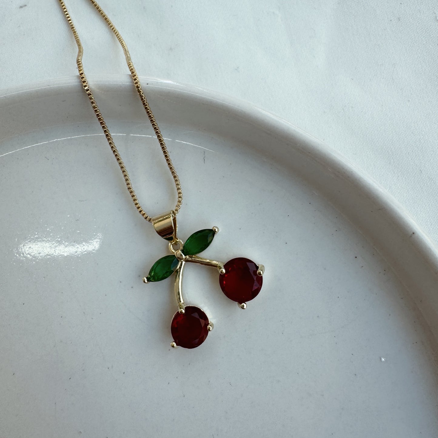 Conjunto cereza cristal