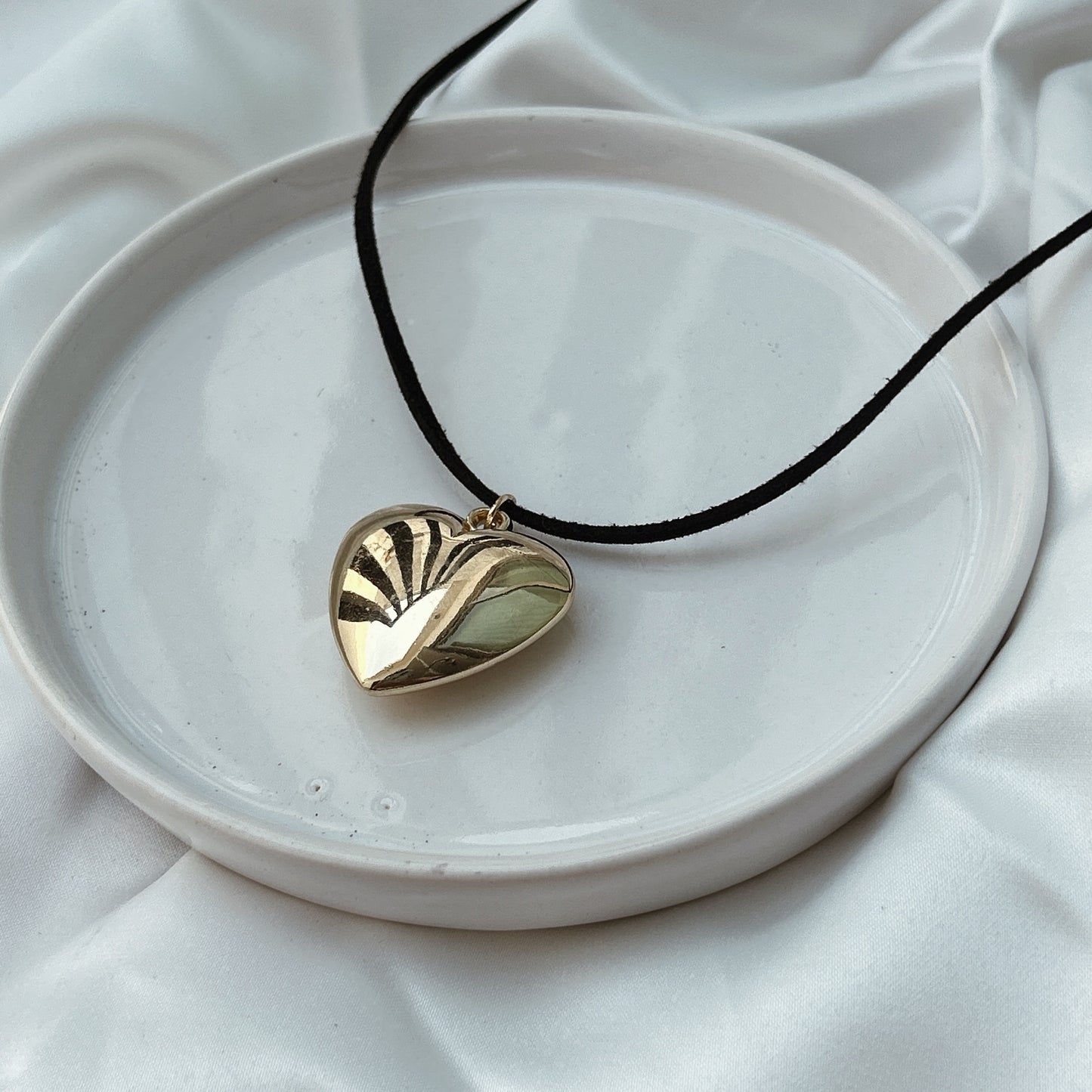 Collar corazon hilo