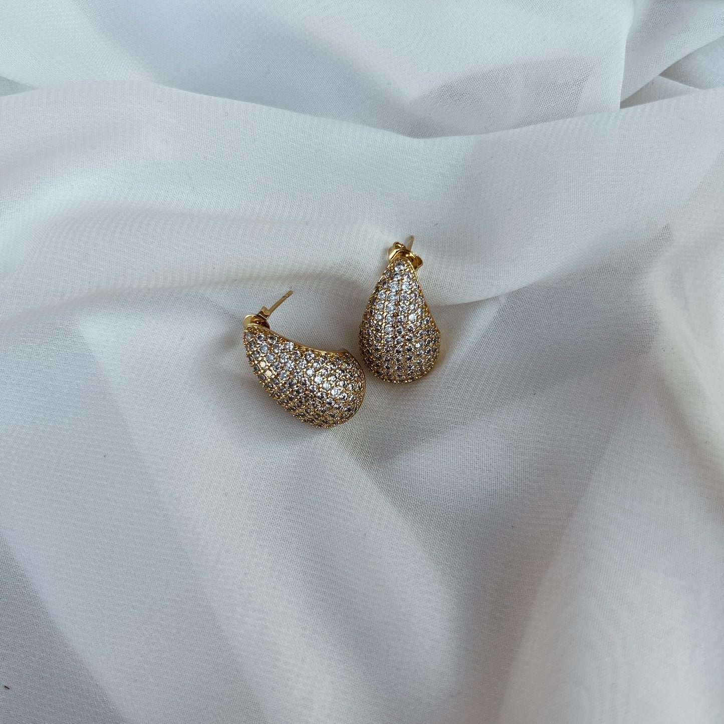 Arete gota circonias