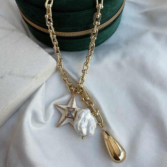 Collar dijes y estrella