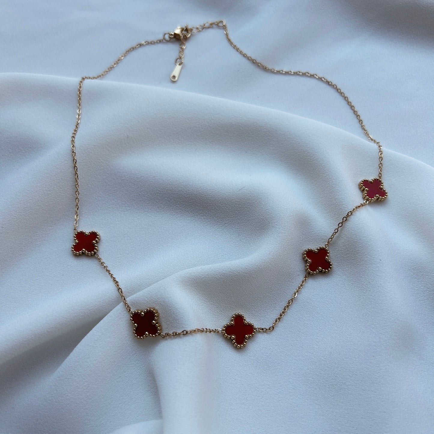 Collar trebol varios