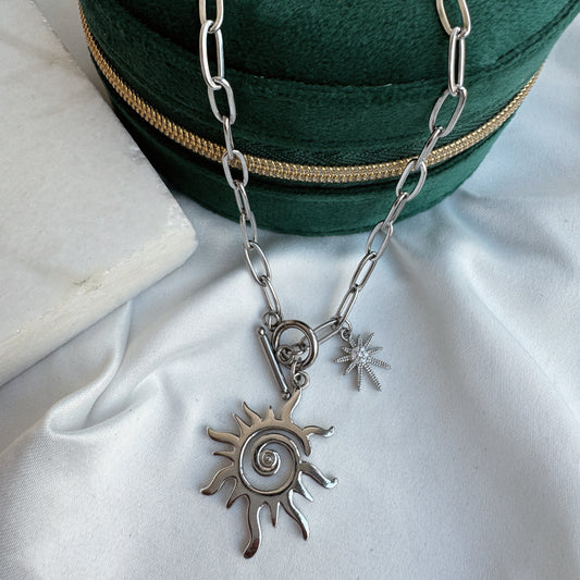 Collar sol destello plateado