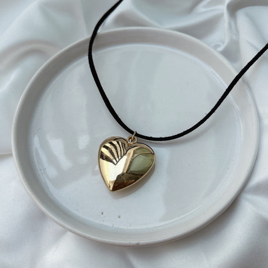 Collar corazon hilo