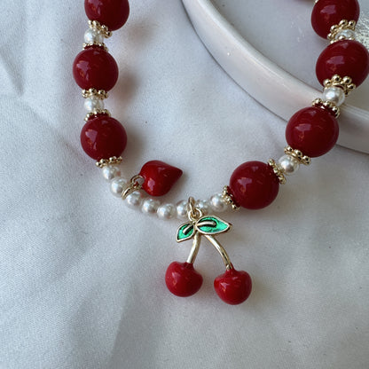 Pulsera perlas y cereza