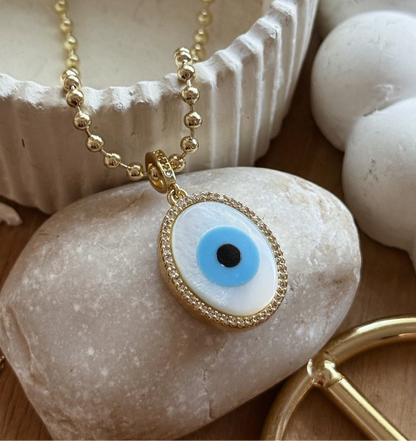 Collar ojo madre perla