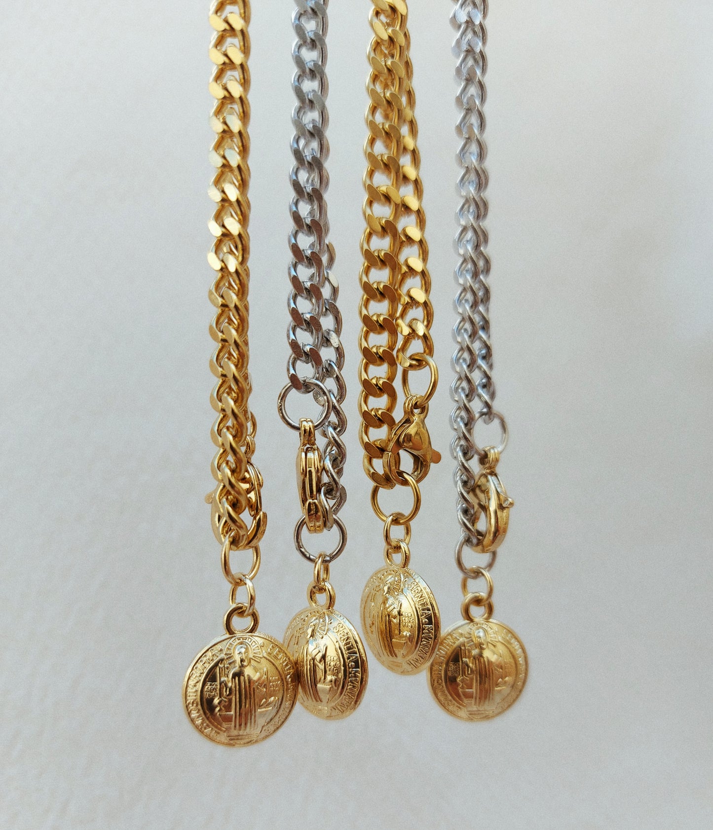 Pulsera San benito