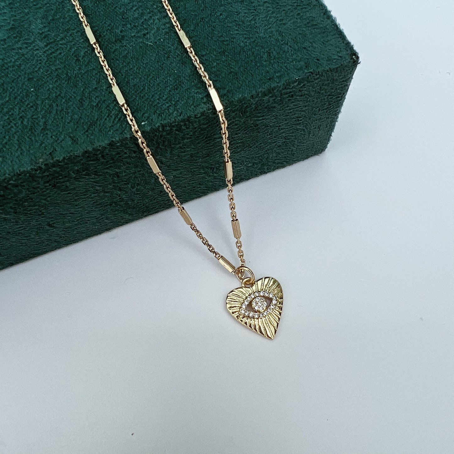 Cadena Love it